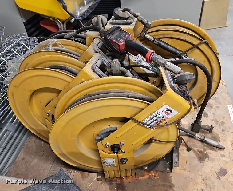 image for item EH8601 (4) Graco hose reels