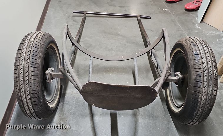 image for item EH8606 Dolly