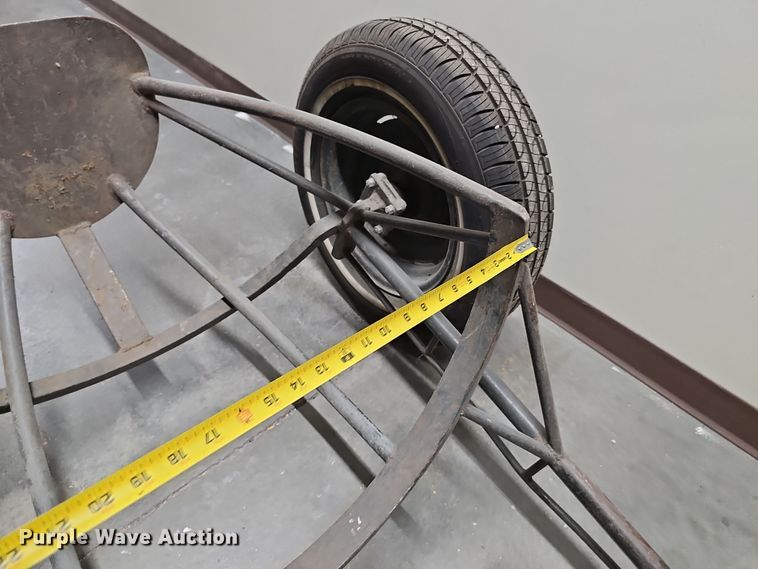 image for item EH8606 Dolly