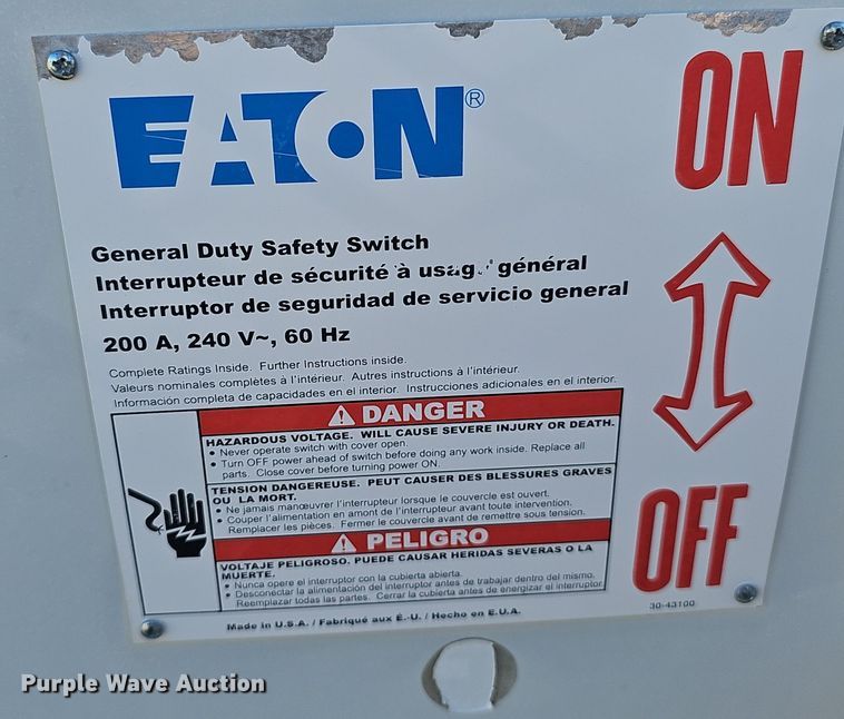 image for item EH8608 Johnson Controls J07XPE24U2AZZ50001A rooftop air conditioner unit