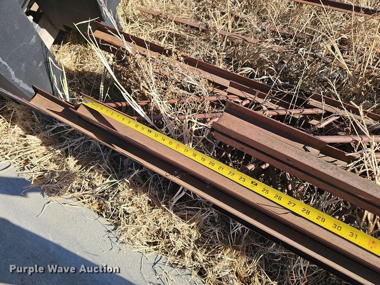 image for item EH8609 (10) trusses