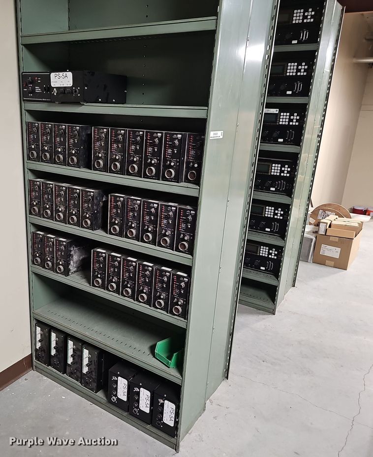 image for item EH8622 (64) traffic light power supplies