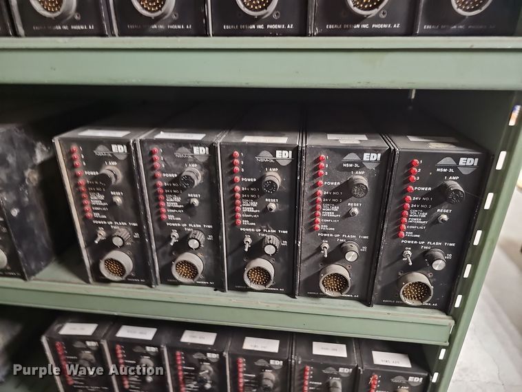 image for item EH8622 (64) traffic light power supplies