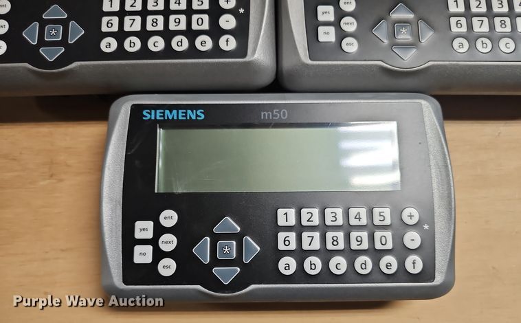 image for item EH8624 (8) Siemens AAD1476P001 traffic control systems