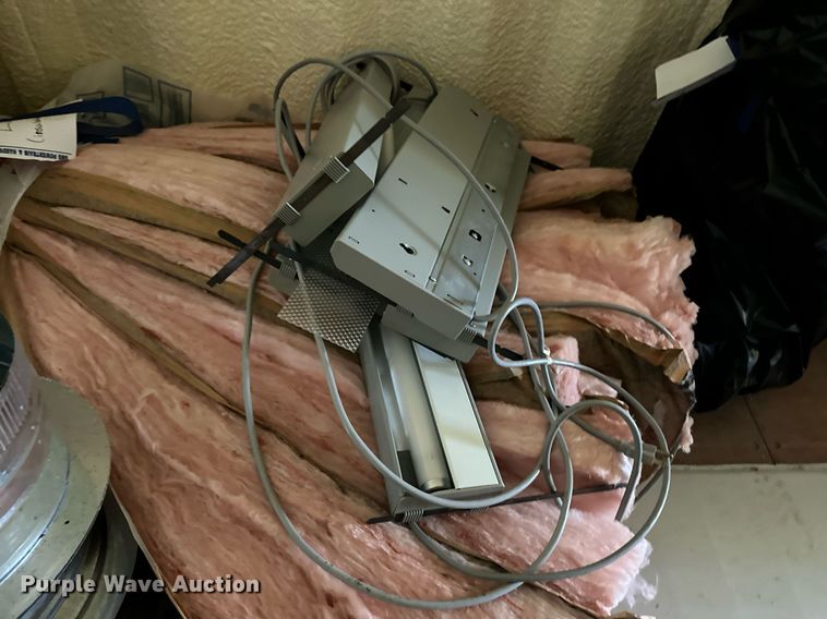 image for item EK0354 Building materials