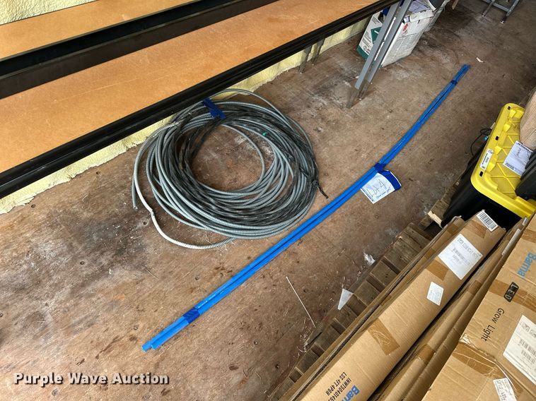 image for item EK0354 Building materials