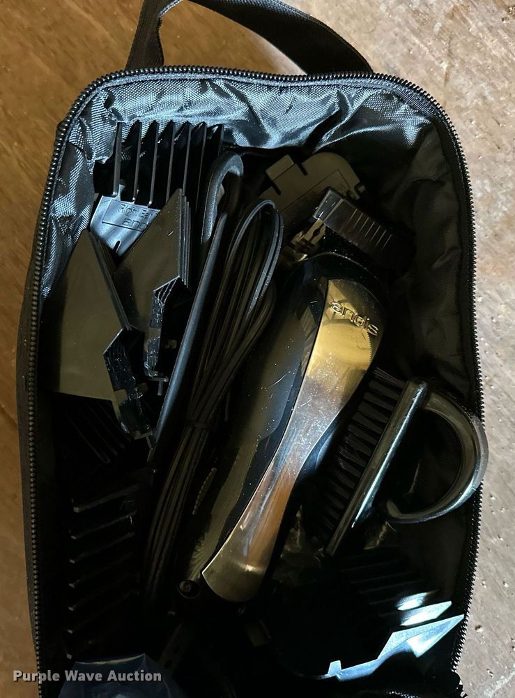 image for item EK0354 Building materials