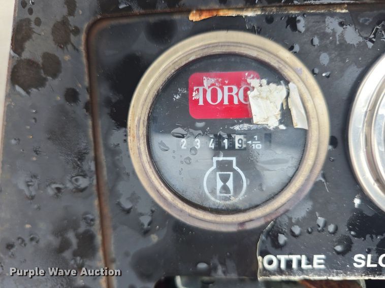 image for item EK2367 Toro Groundsmaster 325D core pulverizer