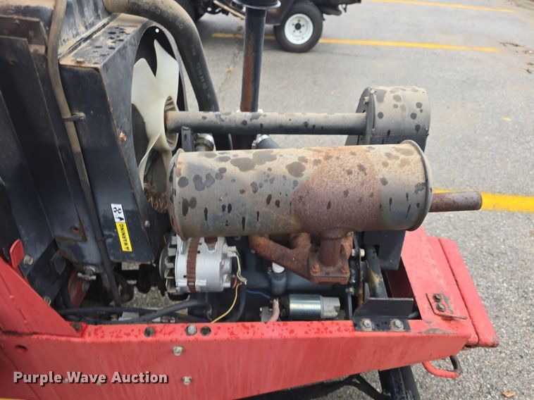 image for item EK2367 Toro Groundsmaster 325D core pulverizer