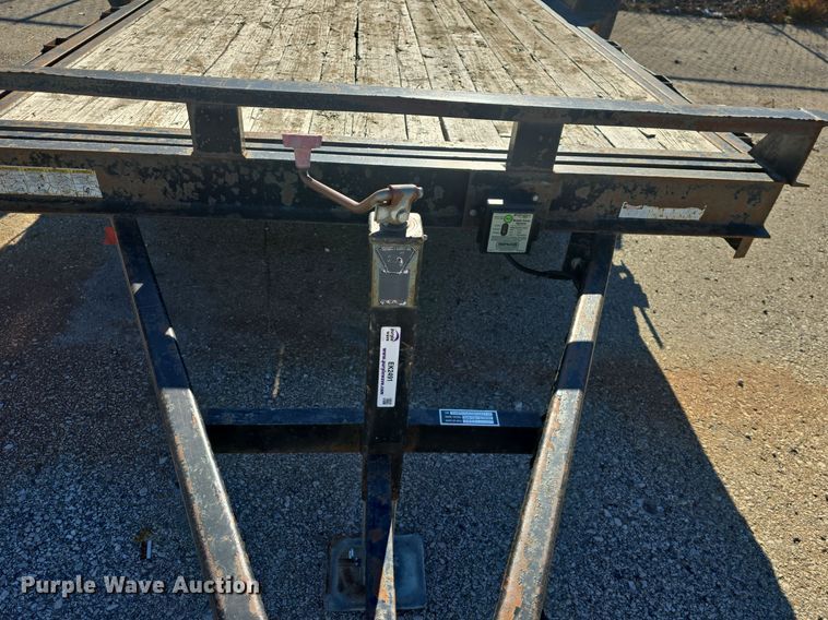 image for item EK2491 2011 Sure Trac ST7918T tilt deck equipment trailer