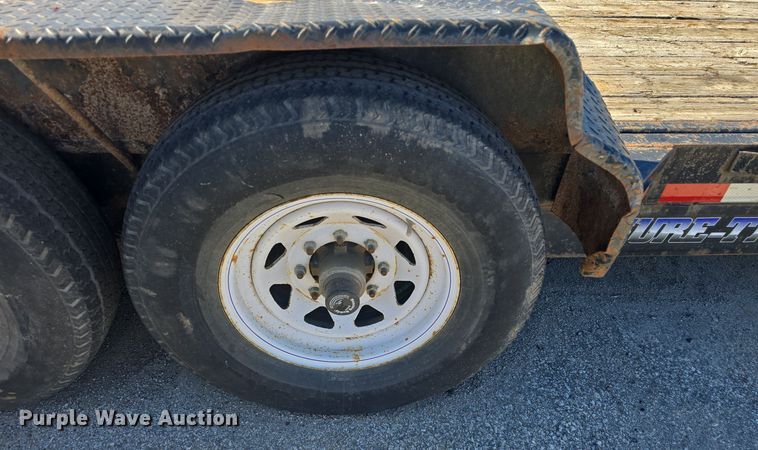 image for item EK2491 2011 Sure Trac ST7918T tilt deck equipment trailer