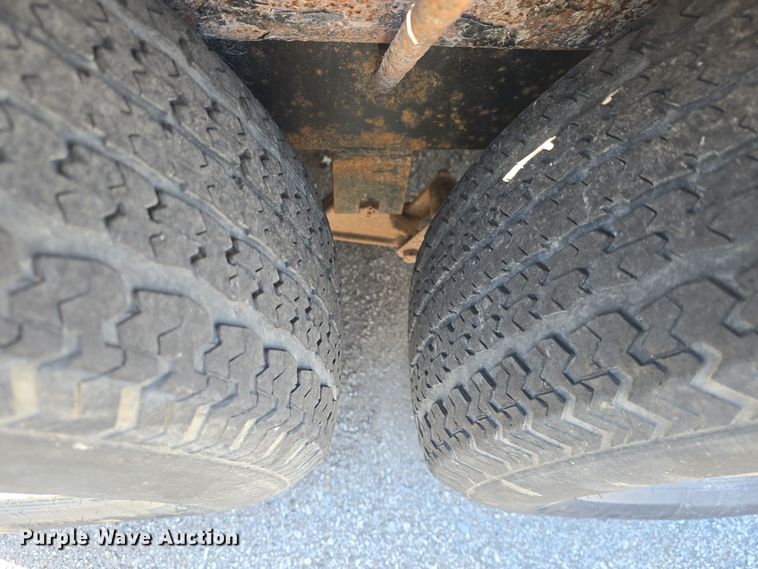 image for item EK2491 2011 Sure Trac ST7918T tilt deck equipment trailer