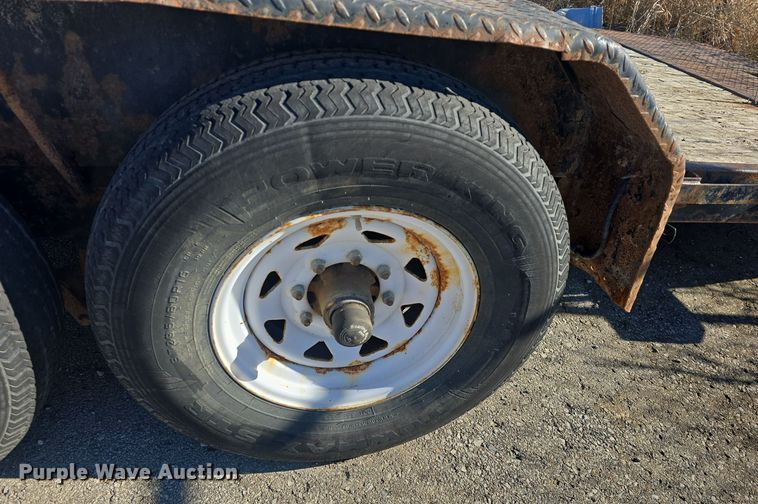 image for item EK2491 2011 Sure Trac ST7918T tilt deck equipment trailer