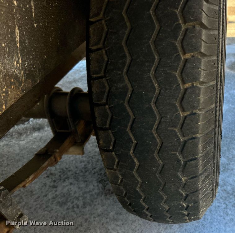 image for item EK2572 2013 Sure-Trac STR8414T enclosed cargo trailer