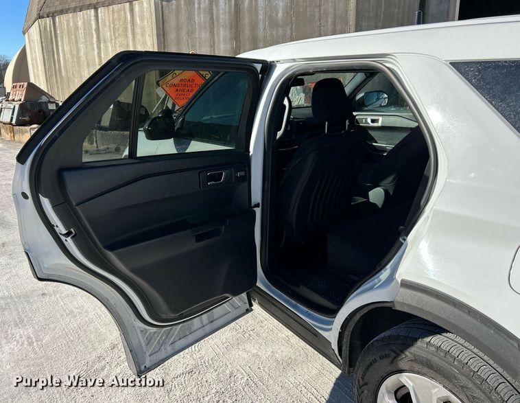 image for item EK2573 2020 Ford Explorer  Police Interceptor SUV