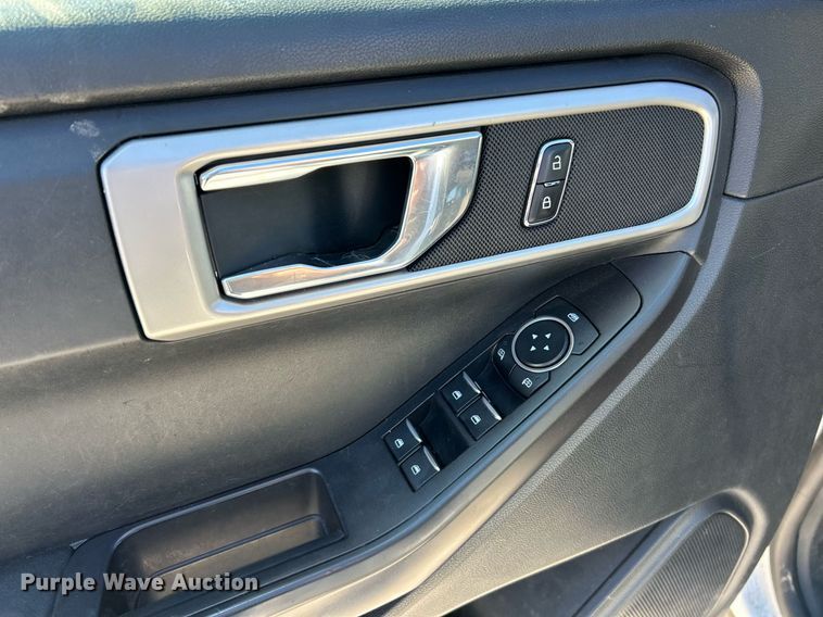 image for item EK2573 2020 Ford Explorer  Police Interceptor SUV