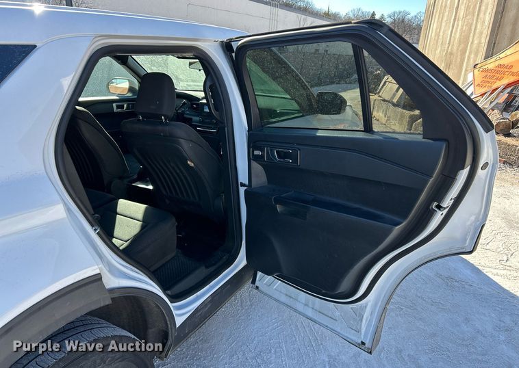 image for item EK2573 2020 Ford Explorer  Police Interceptor SUV