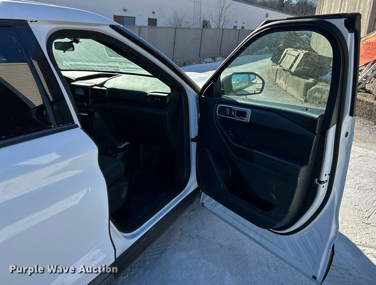 image for item EK2573 2020 Ford Explorer  Police Interceptor SUV