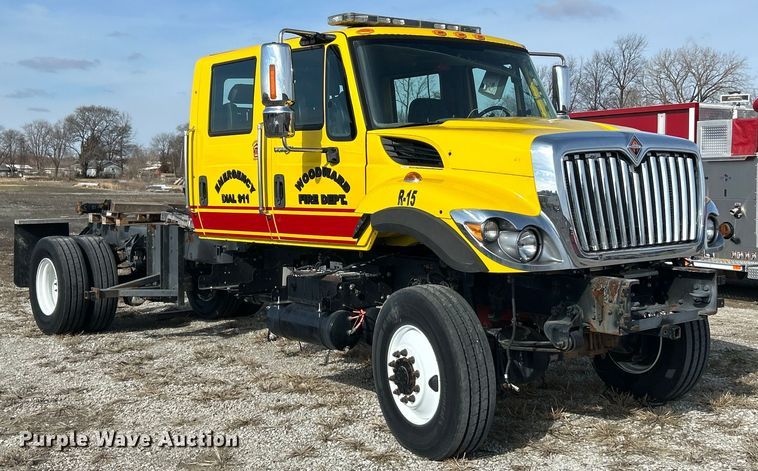 image for item EK2617 2013 International 7400 Workstar truck cab and chassis