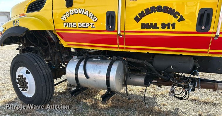 image for item EK2617 2013 International 7400 Workstar truck cab and chassis