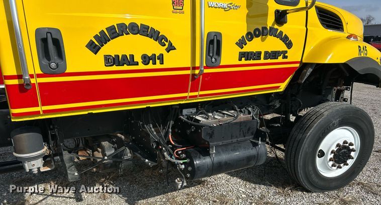 image for item EK2617 2013 International 7400 Workstar truck cab and chassis