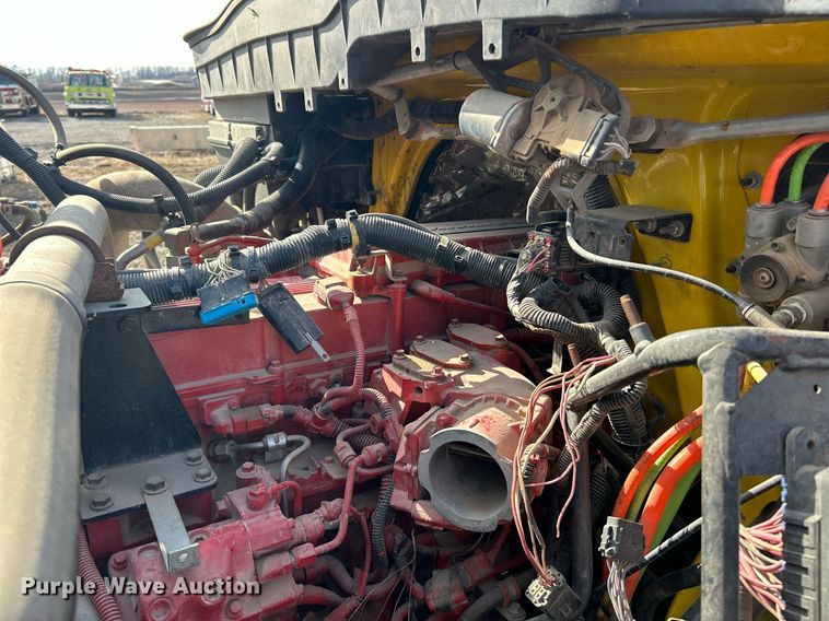 image for item EK2617 2013 International 7400 Workstar truck cab and chassis