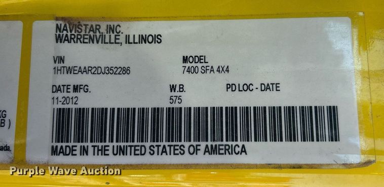 image for item EK2617 2013 International 7400 Workstar truck cab and chassis