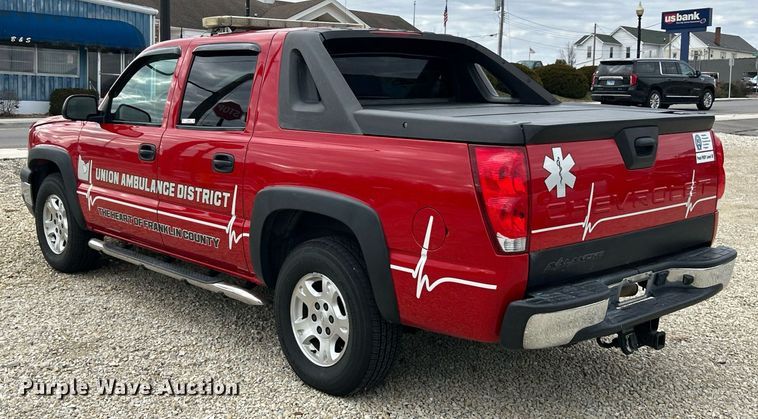 image for item EK2622 2004 Chevrolet Avalanche Crew Cab pickup truck