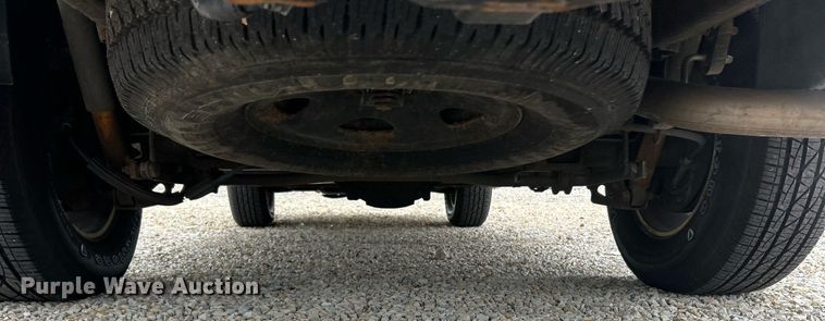 image for item EK2622 2004 Chevrolet Avalanche Crew Cab pickup truck