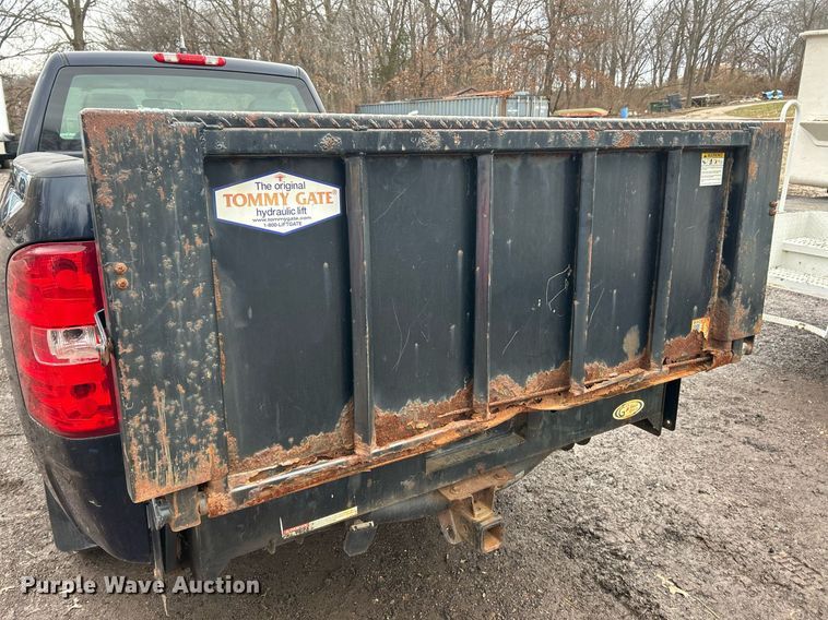 image for item EK2625 2007 Chevrolet Silverado 2500HD pickup truck