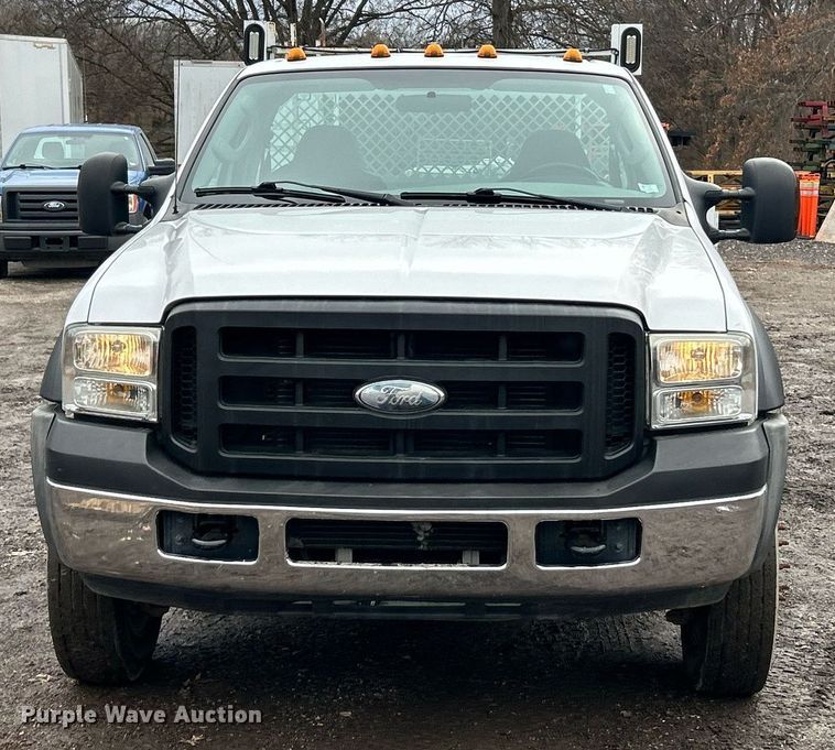 image for item EK2627 2007 Ford F550 Super Duty utility / service truck