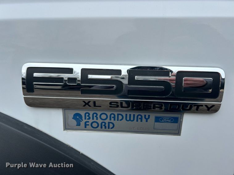 image for item EK2627 2007 Ford F550 Super Duty utility / service truck