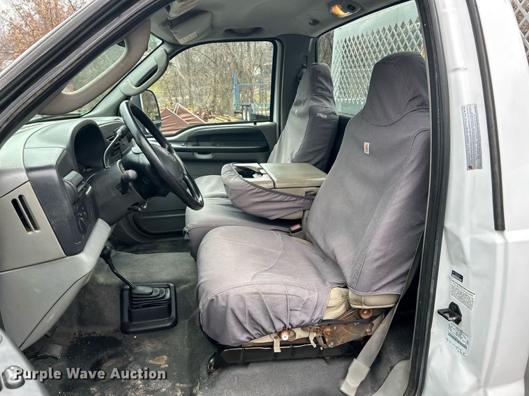 image for item EK2627 2007 Ford F550 Super Duty utility / service truck