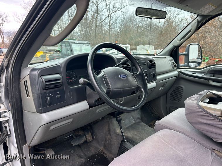 image for item EK2627 2007 Ford F550 Super Duty utility / service truck