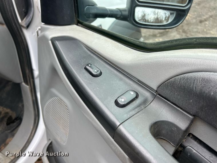 image for item EK2627 2007 Ford F550 Super Duty utility / service truck