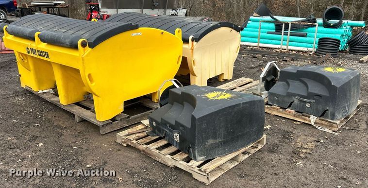 image for item EK2628 (2) Fisher Polycaster spreaders