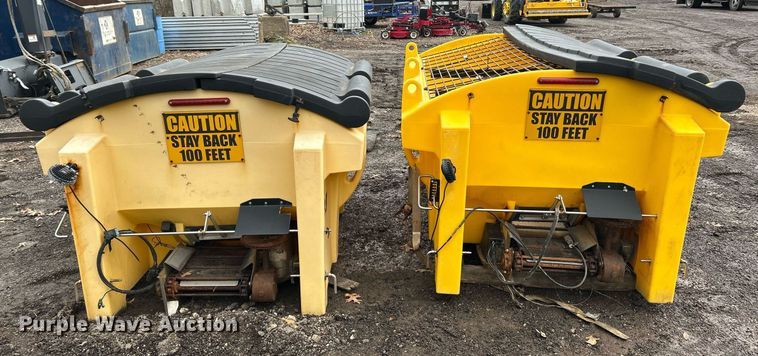 image for item EK2628 (2) Fisher Polycaster spreaders