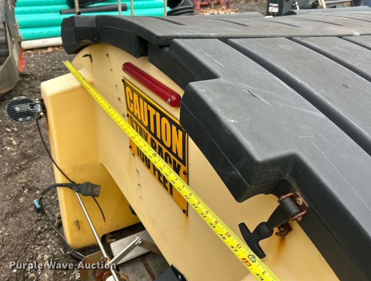 image for item EK2628 (2) Fisher Polycaster spreaders