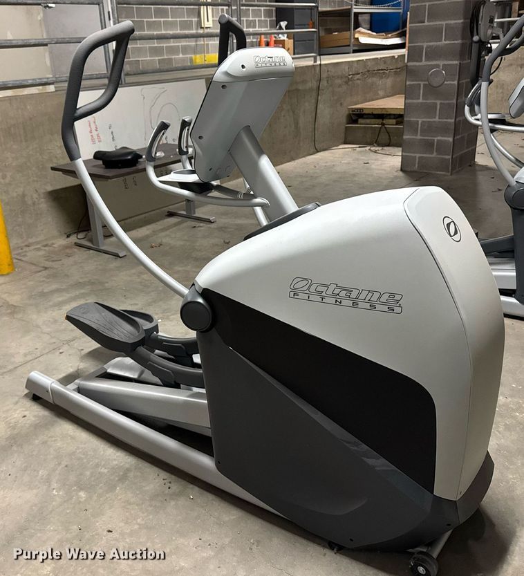 image for item EM3501 Octane Fitness XT3700 elliptical