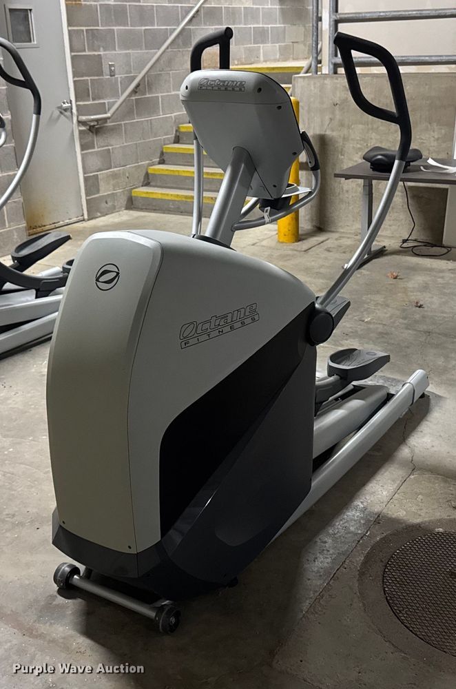image for item EM3502 Octane Fitness XT3700 elliptical