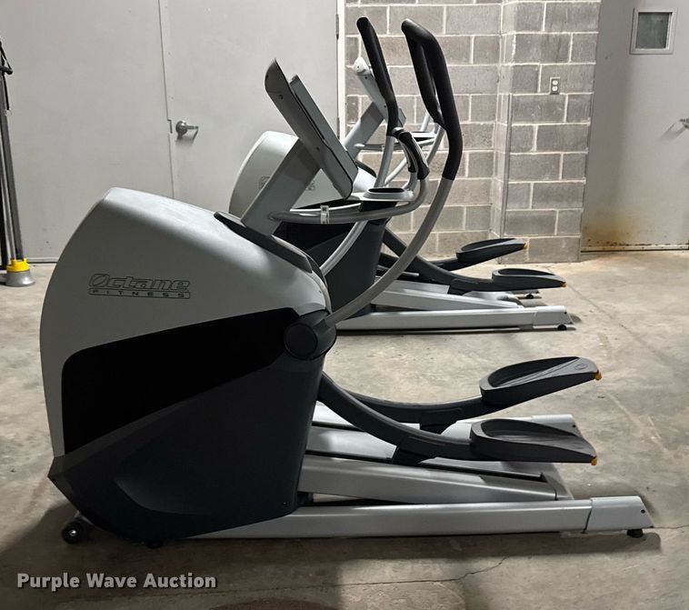 image for item EM3502 Octane Fitness XT3700 elliptical