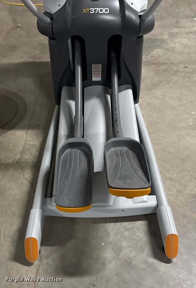 image for item EM3502 Octane Fitness XT3700 elliptical