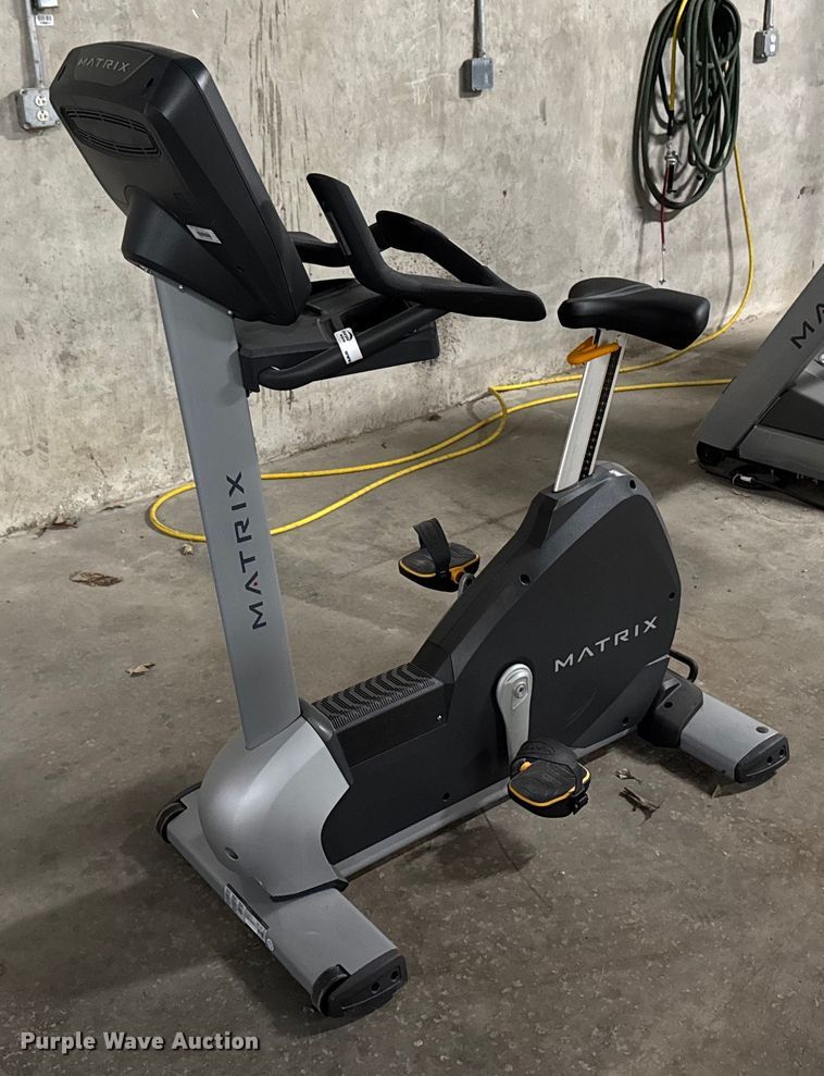 image for item EM3505 Matrix Hure-3X-02-C exercise bike
