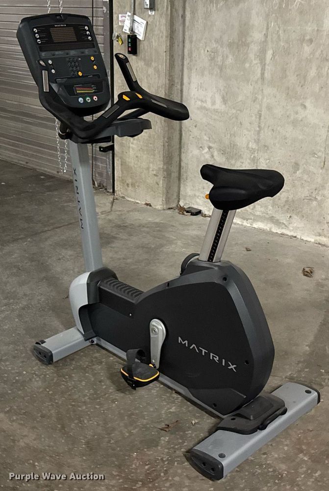 image for item EM3505 Matrix Hure-3X-02-C exercise bike