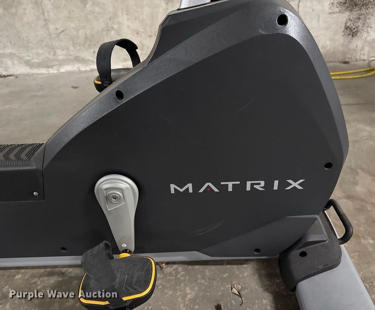 image for item EM3505 Matrix Hure-3X-02-C exercise bike