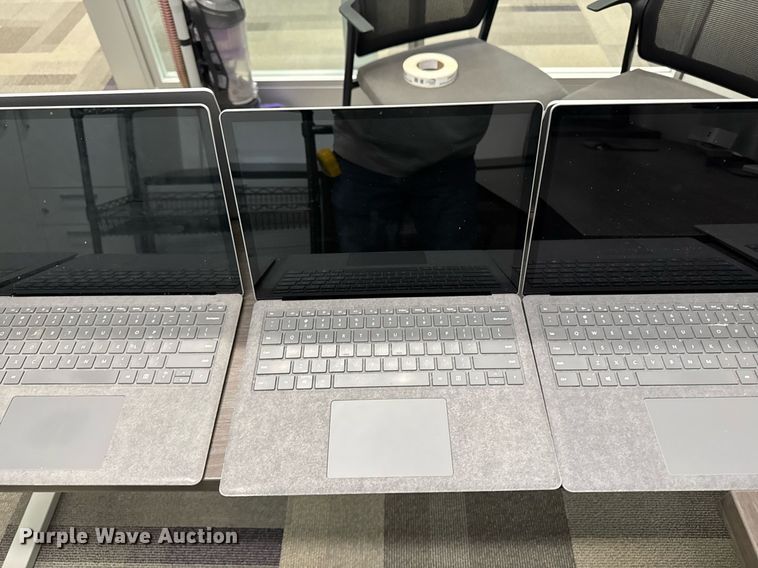 image for item EM3507 (10) Microsoft 1867 laptops