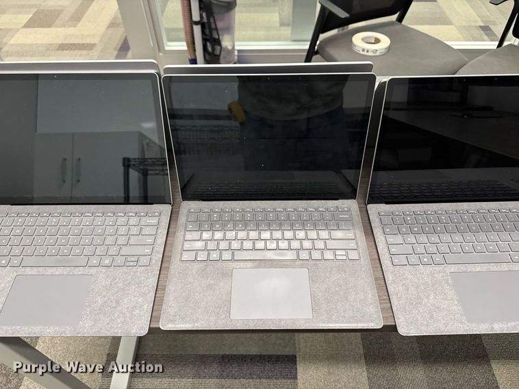 image for item EM3507 (10) Microsoft 1867 laptops