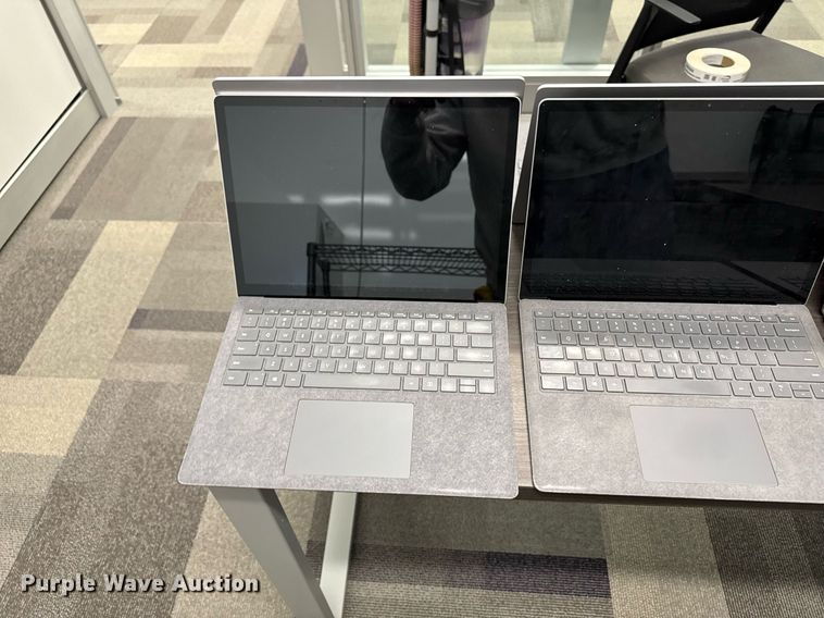 image for item EM3507 (10) Microsoft 1867 laptops