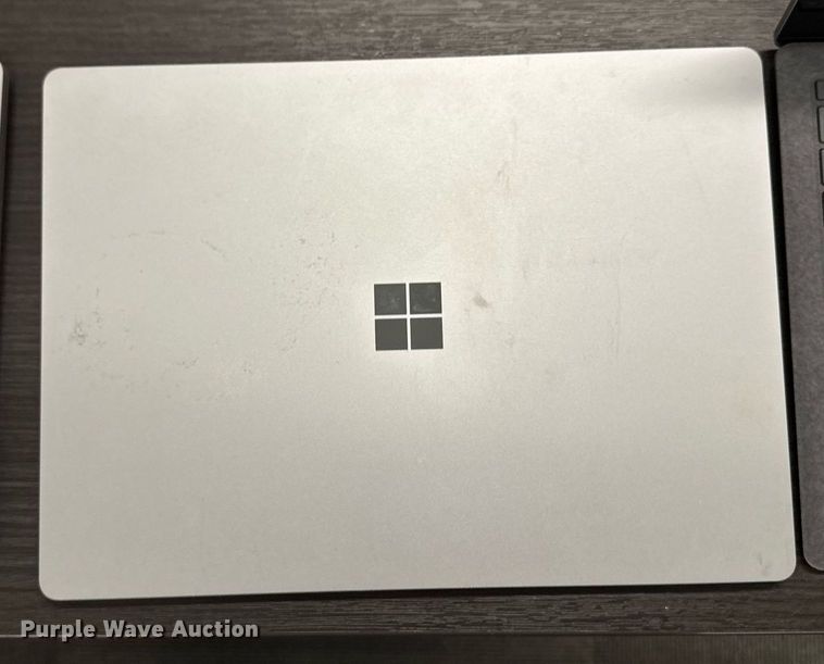 image for item EM3507 (10) Microsoft 1867 laptops