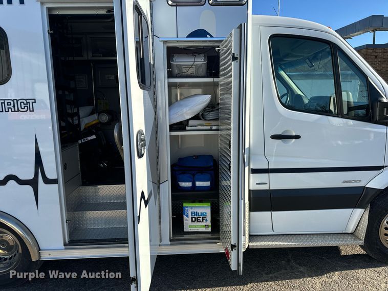 image for item EN5061 2014 Mercedes-Benz Sprinter 3500 ambulance